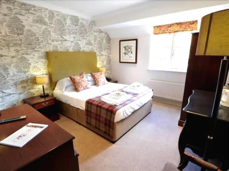 The White Hart, Wroughton Bed and Breakfast Swindon Eksteriør billede